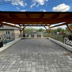 Wrought iron railing in the carport – exterior railing Wrought iron railing in the carport – exterior railing