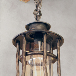 Kovaný závesný luster BABIČKA - luxusné exteriérové svietidlo vo vintage štýle - originálne osvetlenie