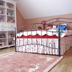 High quality romantic bed crafted in the children's room - romantic furniture