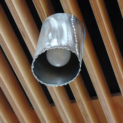 Nerezové svietidlo - Chopok Rotunda - interiérové závesné svietidlo v horskej reštaurácii 
