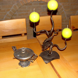 A wrought iron candleholder – GRAPEVINE – an exceptional candleholder