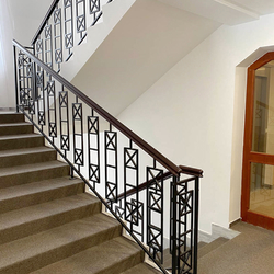 Modern staircase railing in the interior of Tatra Hotel Bellevue – metal railing in 7-story building