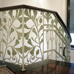Luxusné interiérové kované zábradlie na schody vyhotovené v umeleckom kováčstve UKOVMI pre rodinný dom